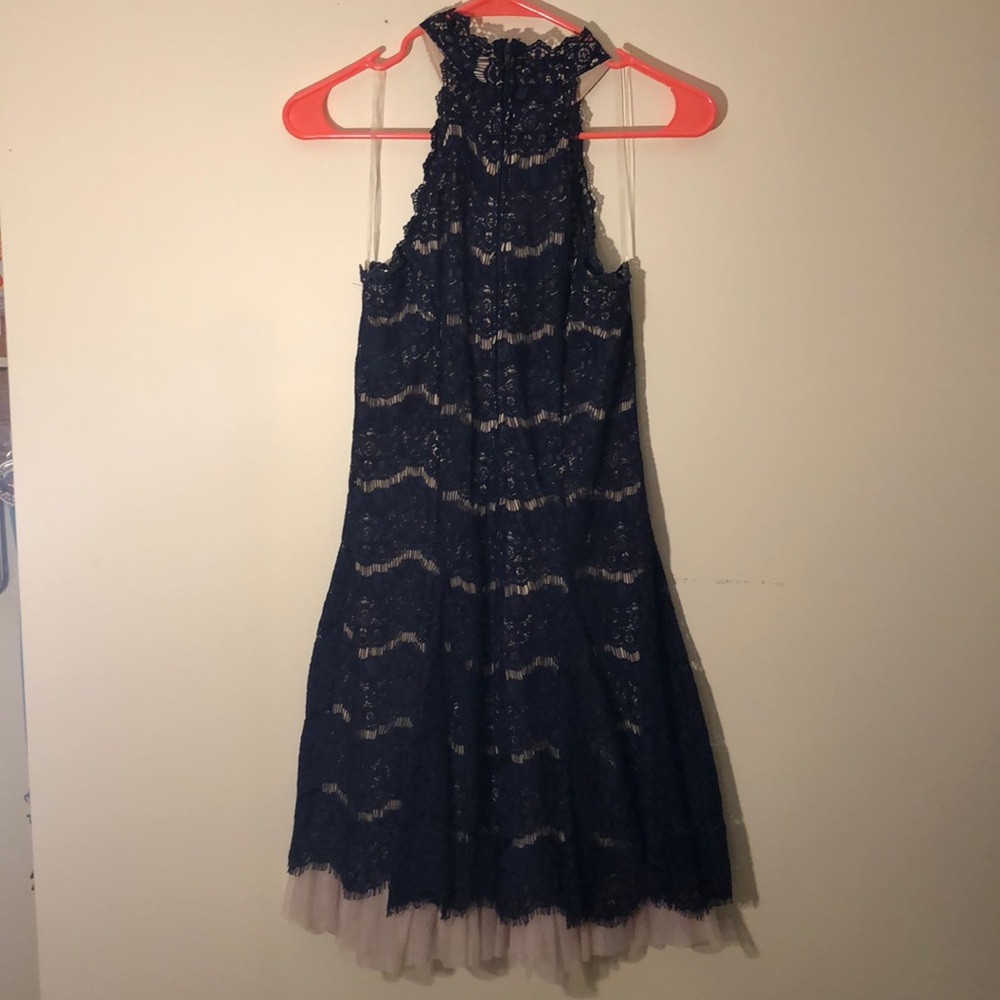 Keyhole dress - Picture 3 of 6